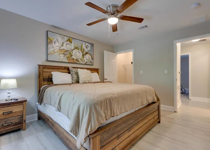 Dog-friendly Duplex ~ 7 Mi To Downtown *