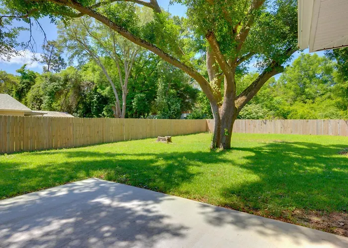 Apartment Dog-friendly Duplex ~ 7 Mi To Downtown Pensacola
